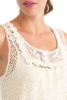 Bayan Bej Kolsuz Orta Uzunlukta Dantelli Elbise