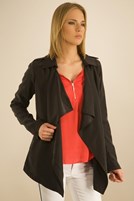 Bayan Siyah Önü Volanlı Ceket