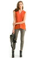 Bayan Turuncu Kolsuz V Yaka Bluz