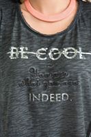 Bayan Gri Pul İşlemeli Kısa Kollu Tişört