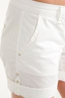Bayan Beyaz Beyaz Renk Cepli Şort