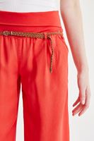 Bayan Kırmızı Beli Lastikli ve Kemerli Bol Pantolon