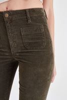 Bayan Yeşil Kadife Önden Cepli Ispanyol Paça Pantolon