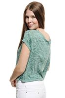 Bayan Yeşil Dökümlü Kısa Tişört