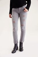 Bayan Gri Slim Paça Yıpratılmış Pantolon