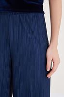 Bayan Lacivert Pileli Bol Pantolon