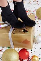 Bayan Siyah Kadife Küt Burun Bot