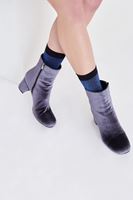 Bayan Gri Kadife Küt Burun Bot