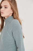 Bayan Yeşil Boğazlı Kazak