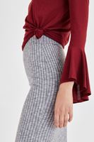 Bayan Siyah Yırtmaçlı Kalem Etek