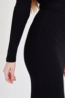 Bayan Siyah Yırtmaçlı Kalem Etek