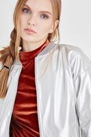 Bayan Gümüş Metalik Bomber Ceket