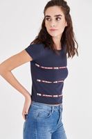 Bayan Lacivert Kısa Tişört