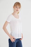 Bayan Beyaz U Yaka Tişört