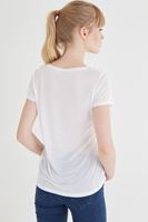 Bayan Beyaz U Yaka Tişört