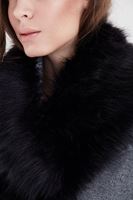 Bayan Siyah Kürk Yaka