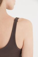 Bayan Kahverengi Atlet