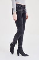 Bayan Siyah Fermuar ve Paça Detaylı Kot Pantolon