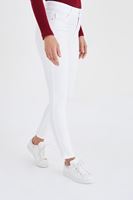 Bayan Beyaz Yüksek Bel Esnek Pantolon