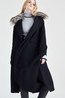 Bayan Siyah Kürk Yaka Detaylı Kaban