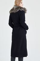 Bayan Siyah Kürk Yaka Detaylı Kaban