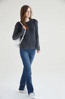 Bayan Siyah Omuz Detaylı Yıkamalı Triko