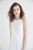 Bayan Krem Uzun Yırtmaçlı Bluz