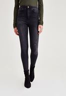 Bayan Siyah Yüksek Bel Dar Paça Eskitme Denim Pantolon