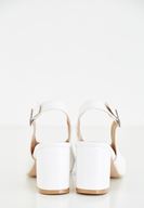 Bayan Beyaz Arkası Açık Topuklu Ayakkabı
