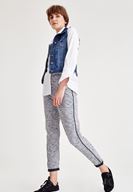 Bayan Gri Şerit Detaylı Bol Pantolon