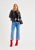 Bayan Mavi Metal Detaylı Kısa Paça Pantolon