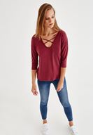 Bayan Bordo Çapraz Biye Detaylı Bluz