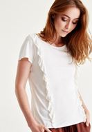 Bayan Krem Fırfır Detaylı Bluz