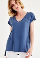 Bayan Mavi Yumuşak Dokulu V Yaka Tişört