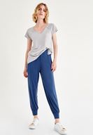 Bayan Gri Yumuşak Dokulu V Yaka Tişört