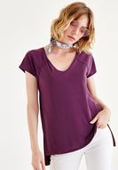 Bayan Mor Yumuşak Dokulu V Yaka Tişört