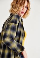 Bayan Çok Renkli Ekose Desenli Bol Gömlek