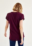 Bayan Mor Biye Detaylı V Yaka Tişört