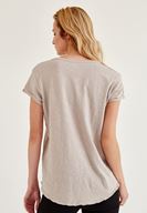 Bayan Gri Biye Detaylı V Yaka Tişört