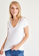Bayan Beyaz Biye Detaylı V Yaka Tişört