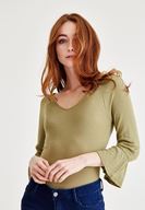 Bayan Yeşil Kolları Fırfır Bluz