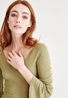 Bayan Yeşil Kolları Fırfır Bluz