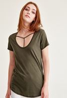 Bayan Yeşil Biye Detaylı Basic Tişört