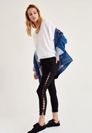 Bayan Beyaz Uzun Basic Tişört