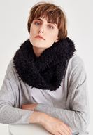 Bayan Siyah Tüylü Boyunluk