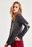 Bayan Siyah Uzun Kollu Detaylı Tişört