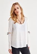 Bayan Krem Uzun Kollu Detaylı Tişört