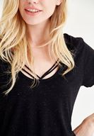 Bayan Siyah Biye Detaylı Simli Tişört