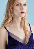 Bayan Mor Kadife Askılı Elbise