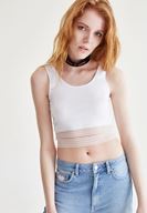 Bayan Beyaz Tül Detaylı Yarım Bluz